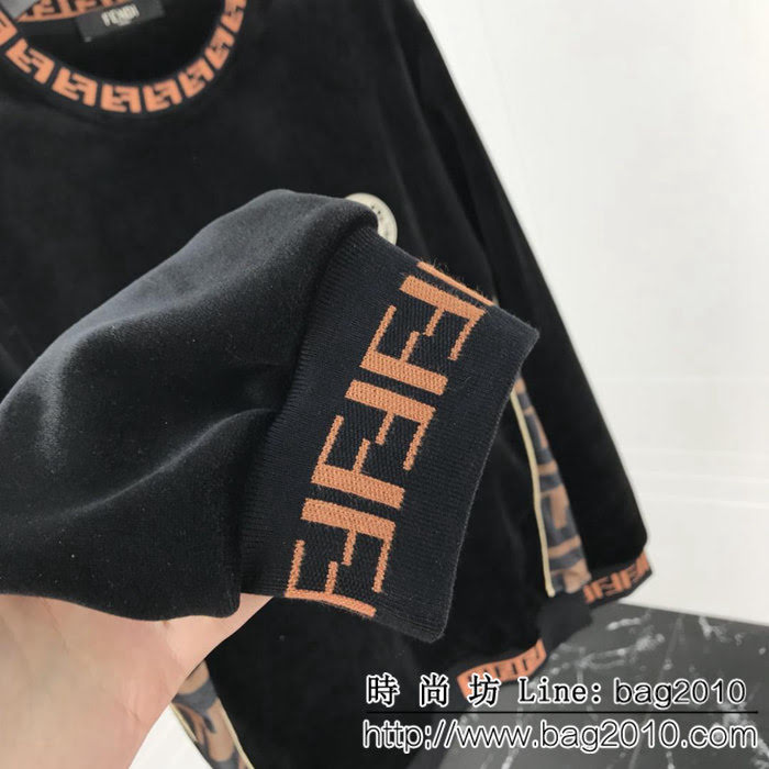 FENDI芬迪 18秋冬最新款 加厚加絨 男款絲絨套裝  ydi2252